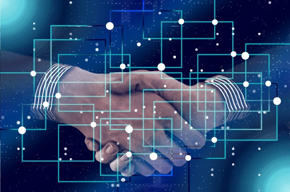 handshake-data-records-photo-md.webp